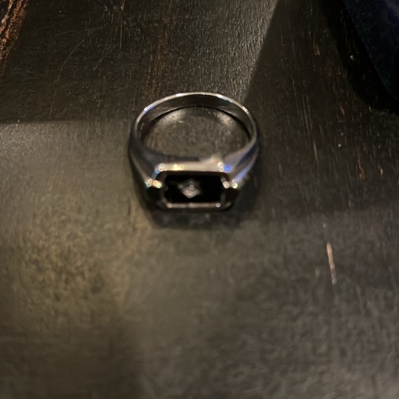 The Dansbury Mint Men’s ring. - Picture 4 of 6